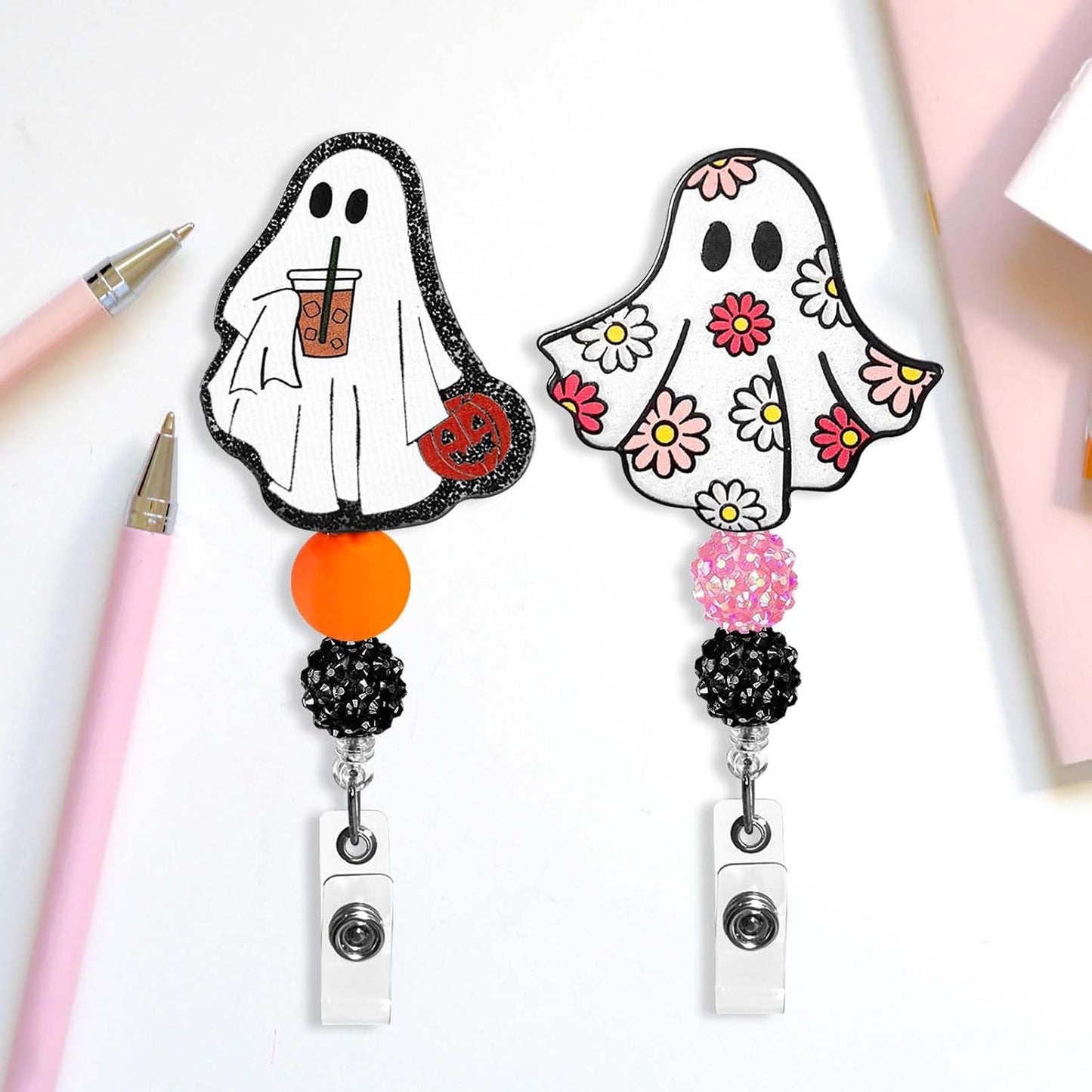 2Pcs Cute Badge Reel Retractable Badge Holder for Halloween, Funny Ghost Badge Reel Acrylic ID Card Holder with Beads for Nurse,Volunteer,Teacher,Office Workers,Student